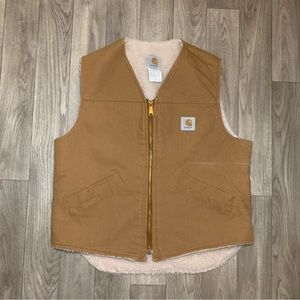 Vintage 80’s Carhartt Vest Size Large Sherpa Lined Rare
